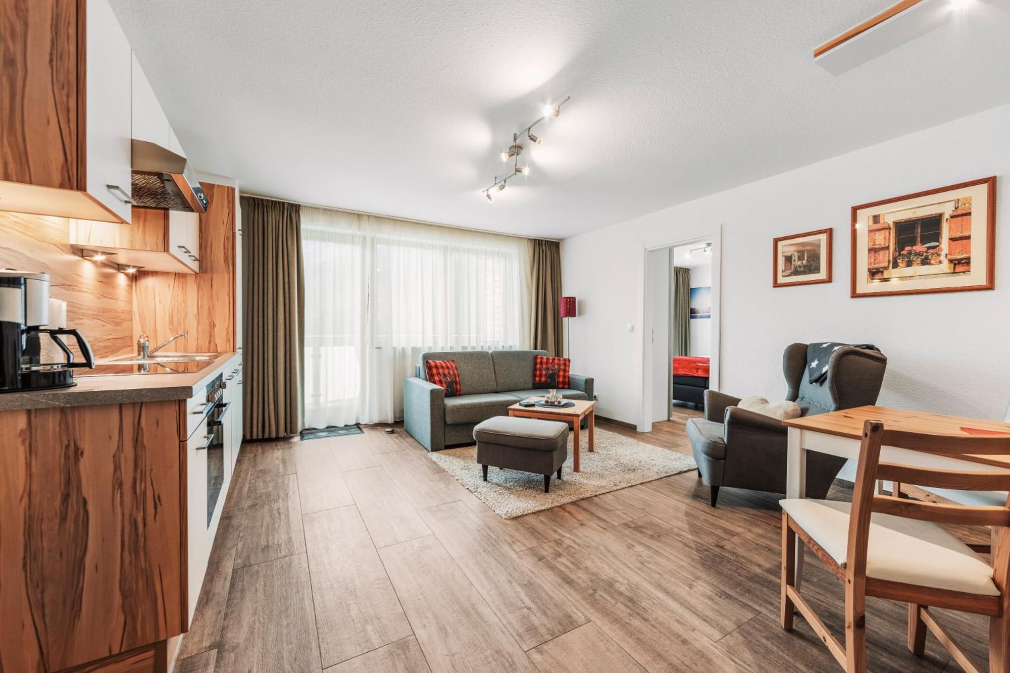 Herzblut Wohlfuehl Appartements Oetz Luaran gambar