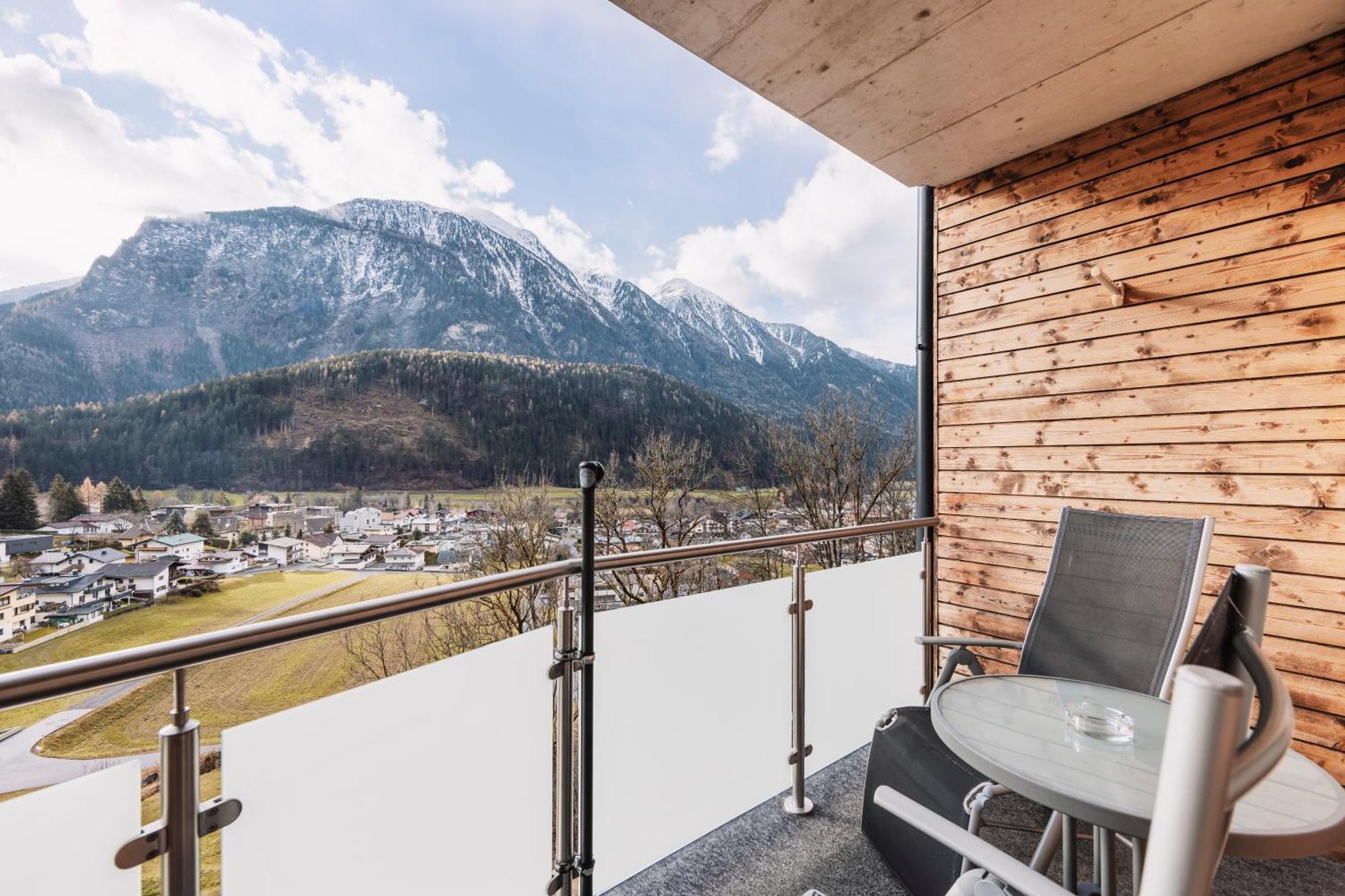 Herzblut Wohlfuehl Appartements Oetz Luaran gambar